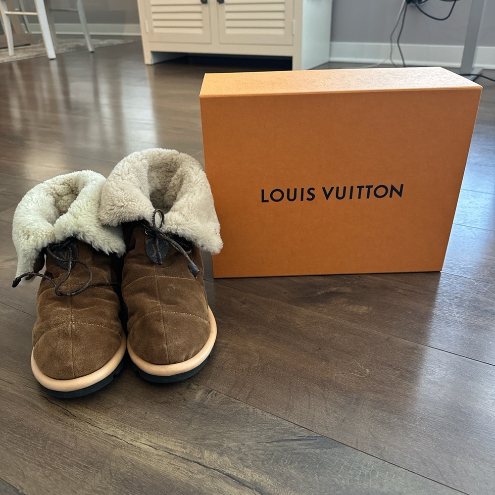 Louis Vuitton Pillow Comfort Ankle Boots